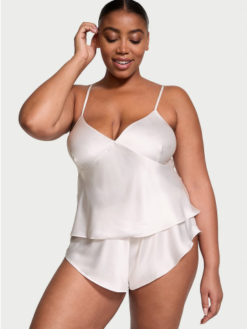 Saténová Súprava S Otvorenými Chrbtom A Šortkami
